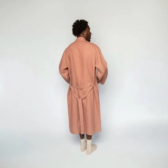 Parachute Linen Robe In Clay Size Small